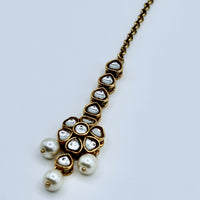 Kundan and Faux Pearl Teeka - E518