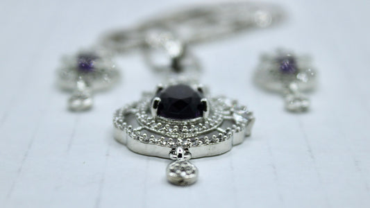 Oval-Cut Cubic Zirconia Pendant Set - E2290