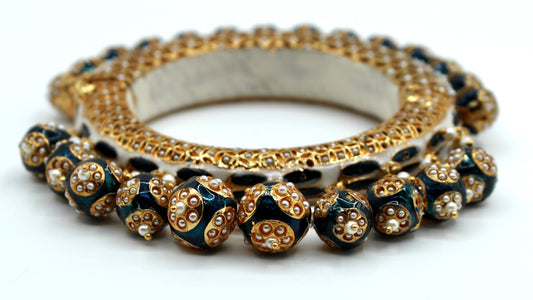 Hand-Made Mesh-Detail Meena Kari Kada - E2217