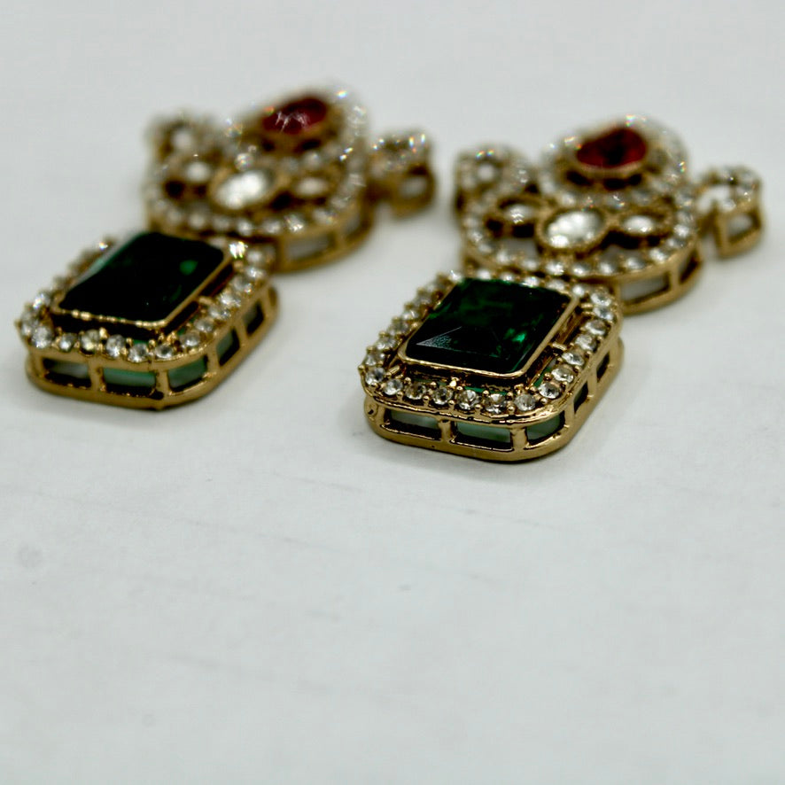 Cubic Zirconia Earrings - E562