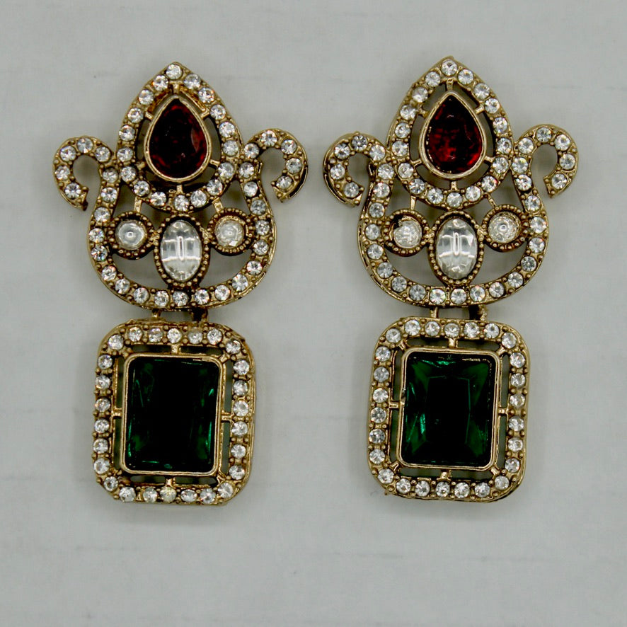 Cubic Zirconia Earrings - E562