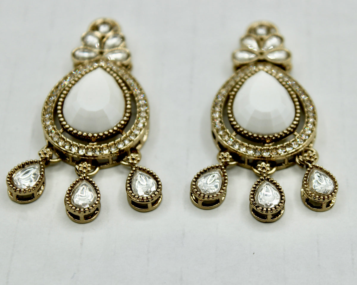 Kundan Cocktail Earrings - E553