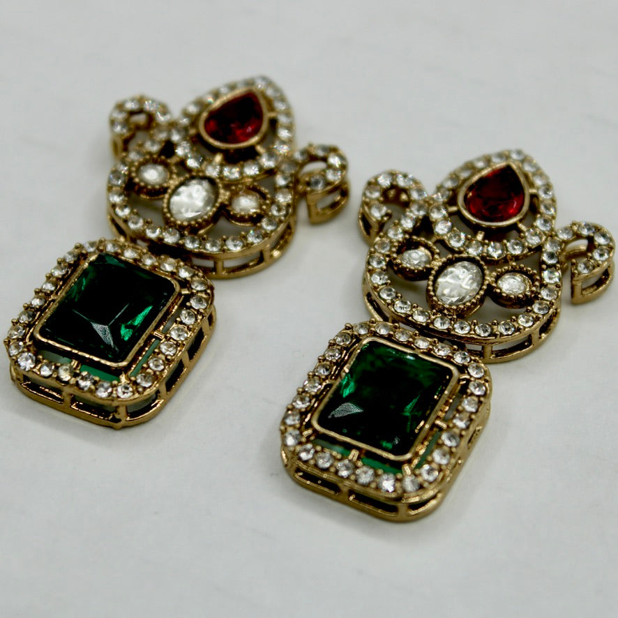 Cubic Zirconia Earrings - E562