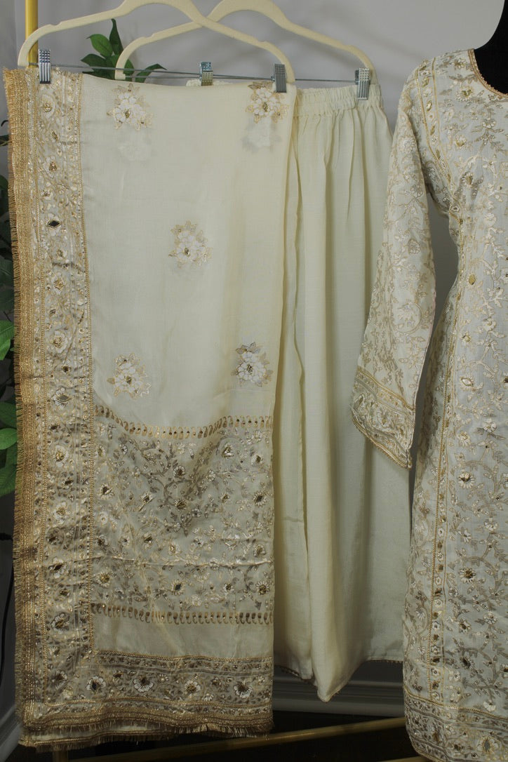 Zarina - E4014