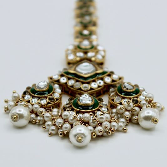 Traditional Kundan and Faux Pearl Teeka - E520