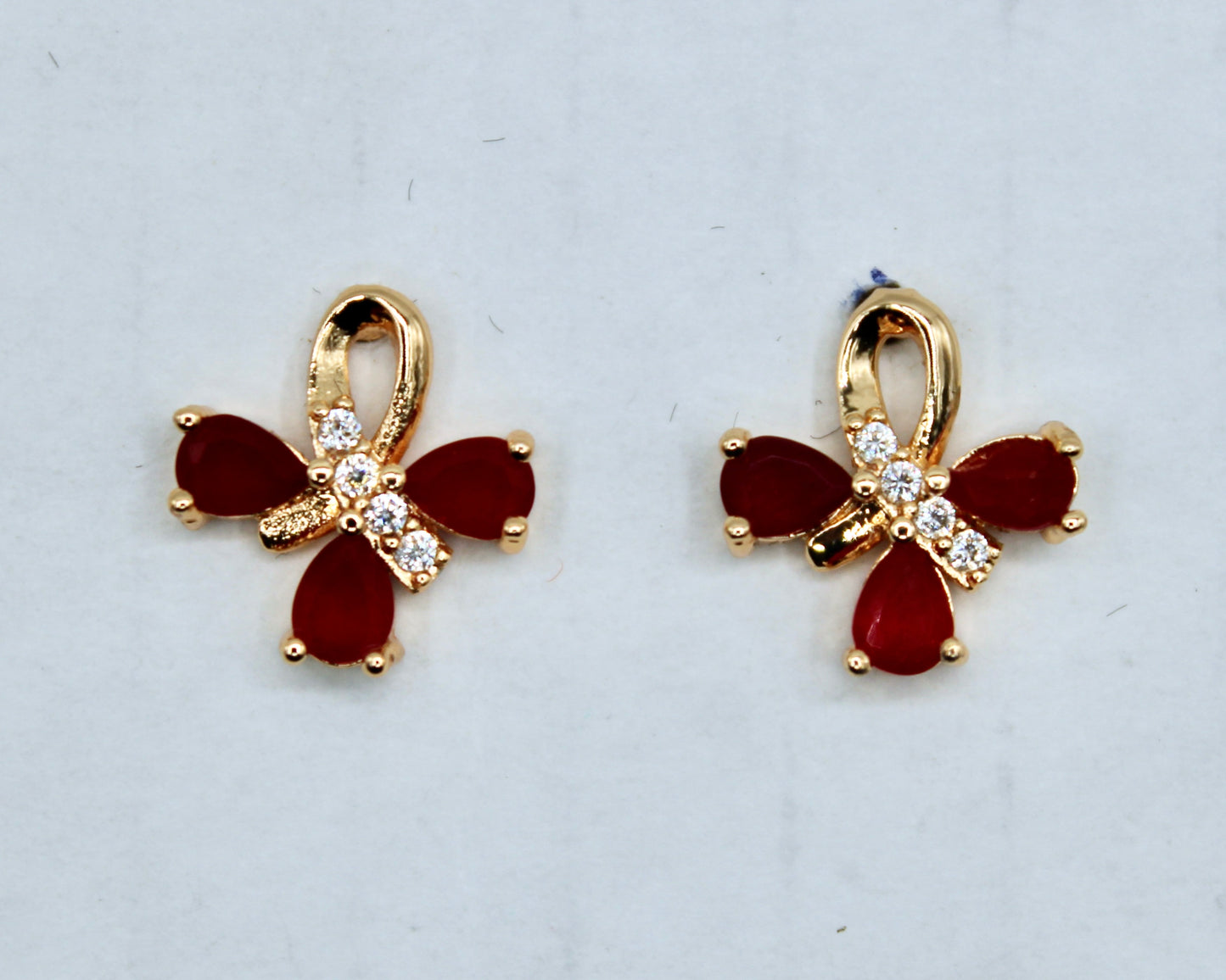 Pear-Cut Cubic Zirconia Studs - E2324