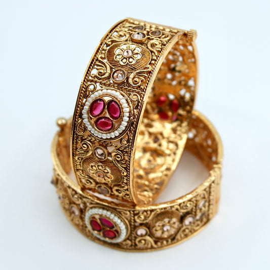 Hand-Made Floral Kundan Kada Set- E2208