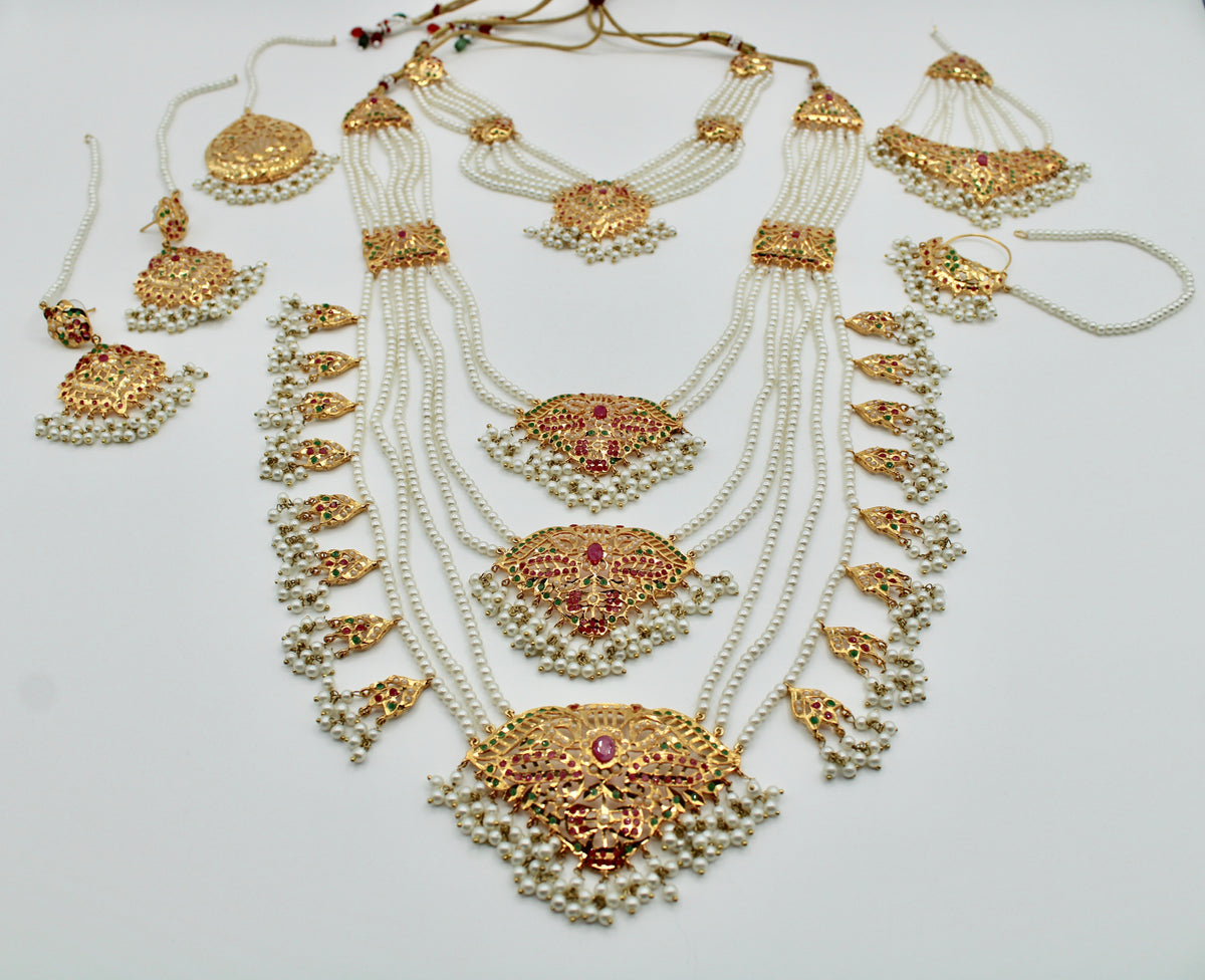 Gold-Plated and Semi-Precious Hyderabadi Bridal Set - E1133