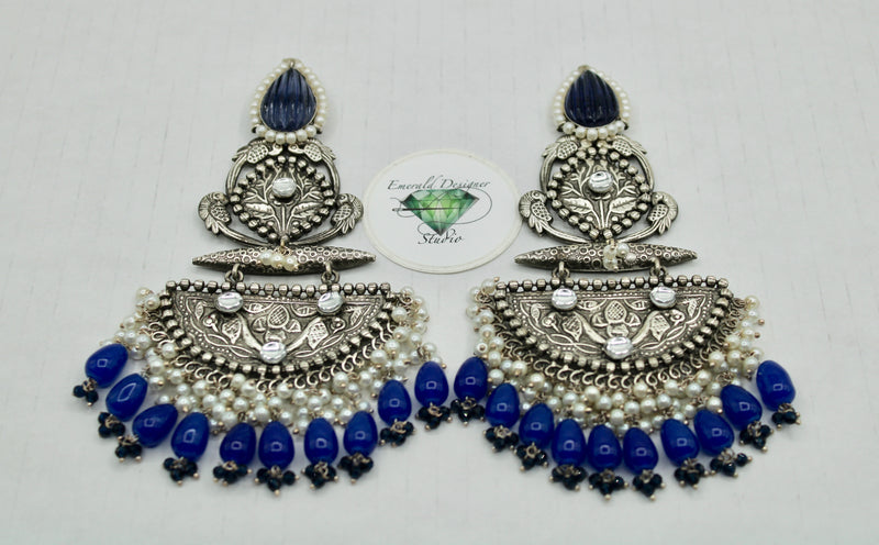 Carved Stone Oxidized Kundan Earrings with Beads and Faux Pearls - E1258