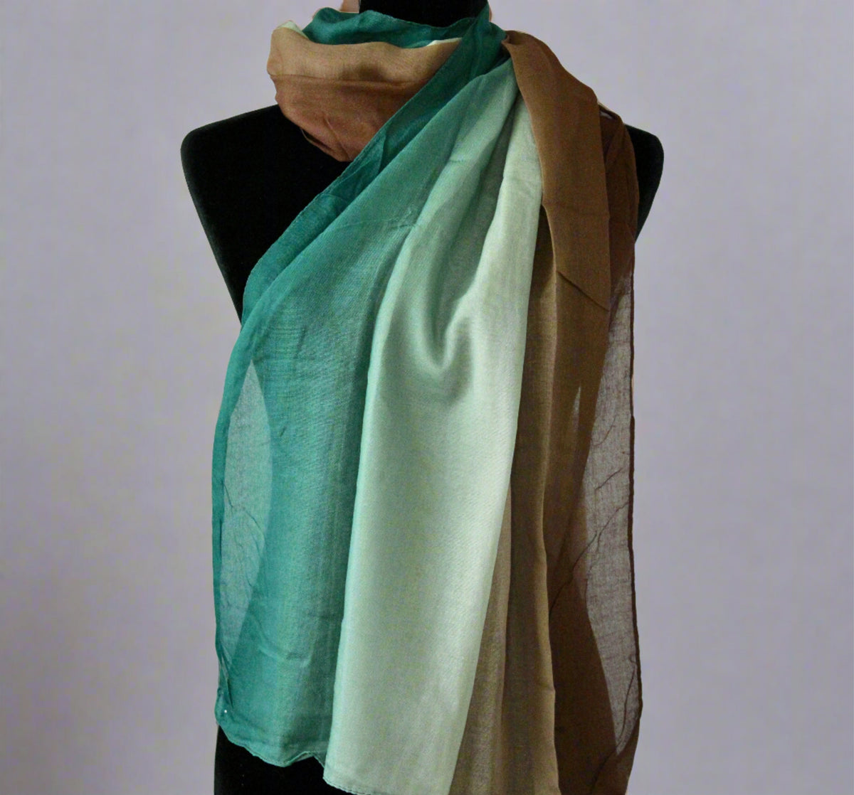 Three-Toned Lawn Hijab - E1371