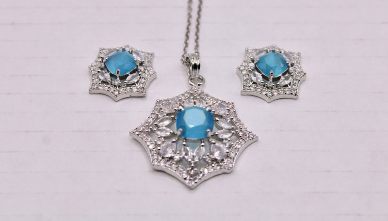 Oval-Cut Cubic Zirconia Pendant Set - E779