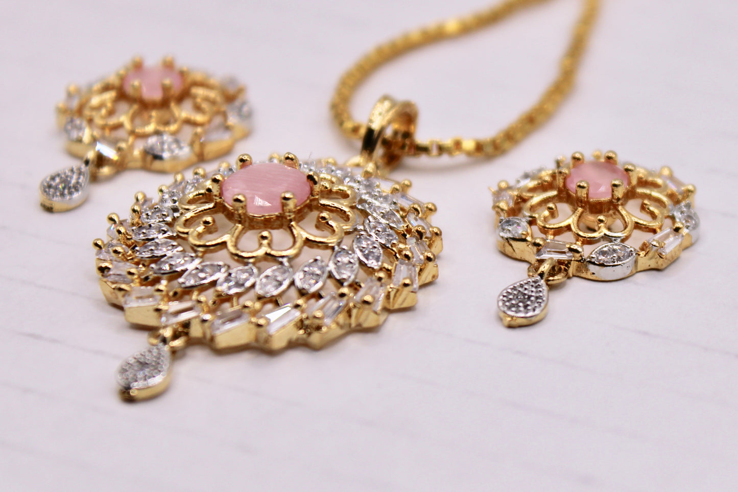 Cubic Zirconia Pendant Set - E891