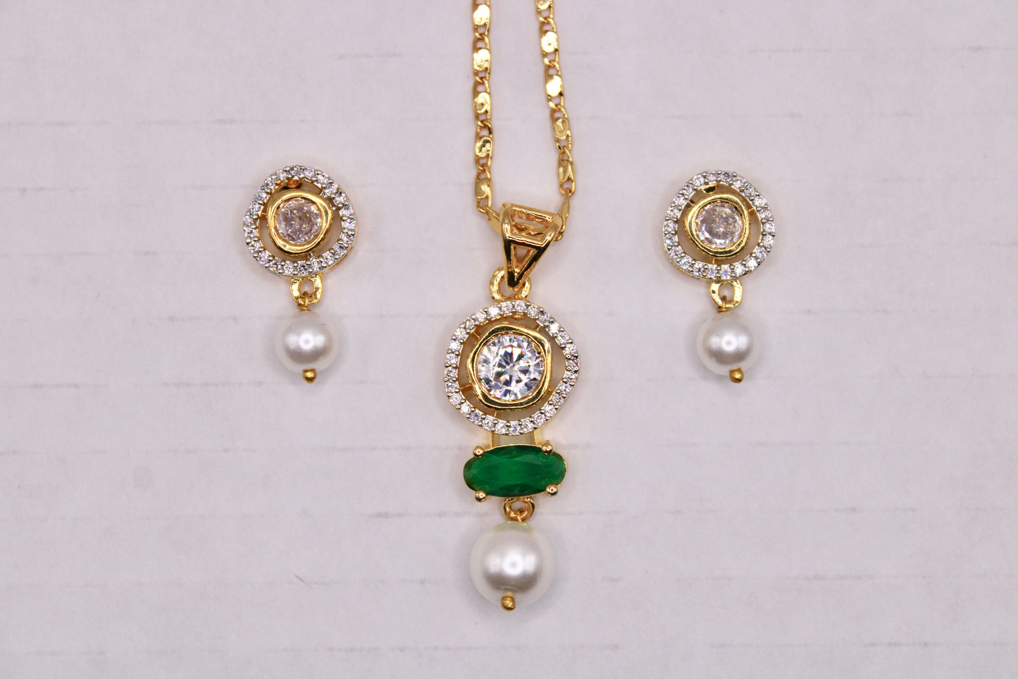 Cubic Zirconia and Faux Pearl Pendant Set - E1208