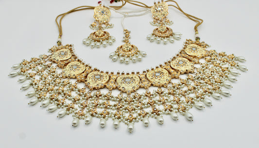 Nazneen-E3106