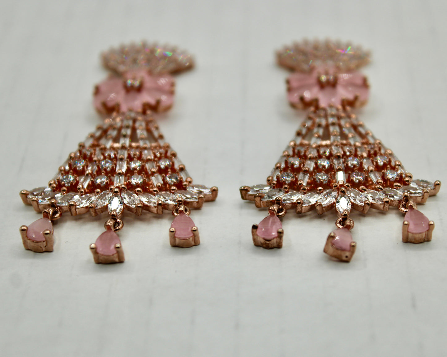 Mona Lisa and Cubic Zirconia Earrings - E7020