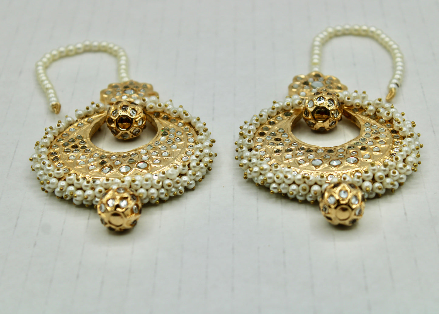 Hand-Made Thappa Kundan Chaand Baali - E7028