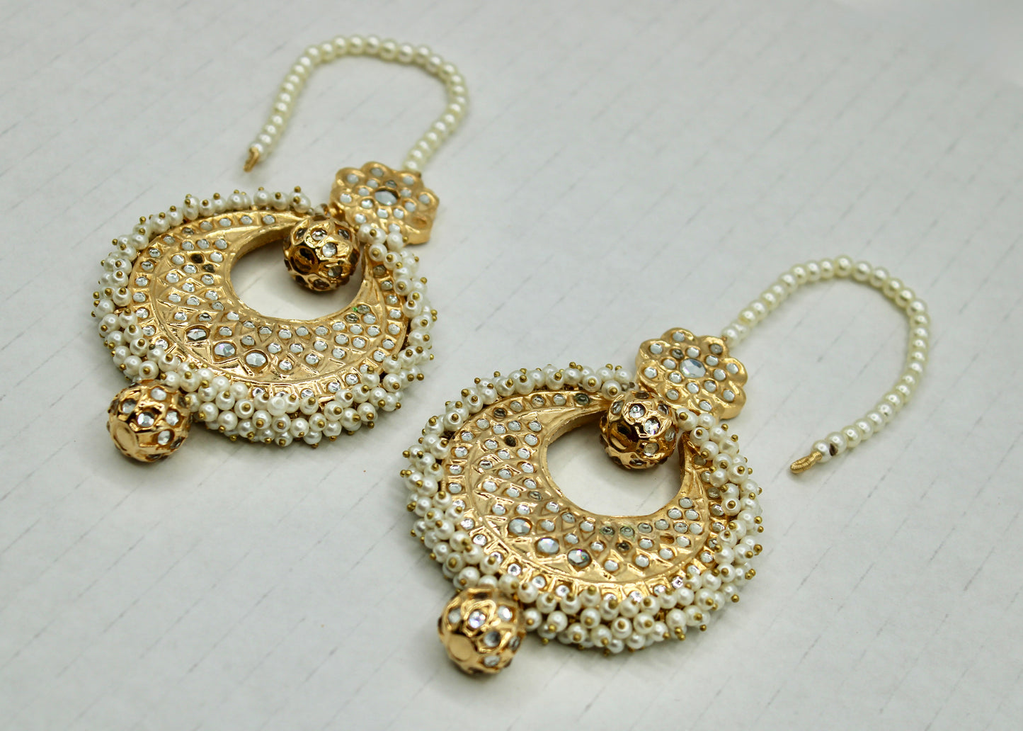 Hand-Made Thappa Kundan Chaand Baali - E7028