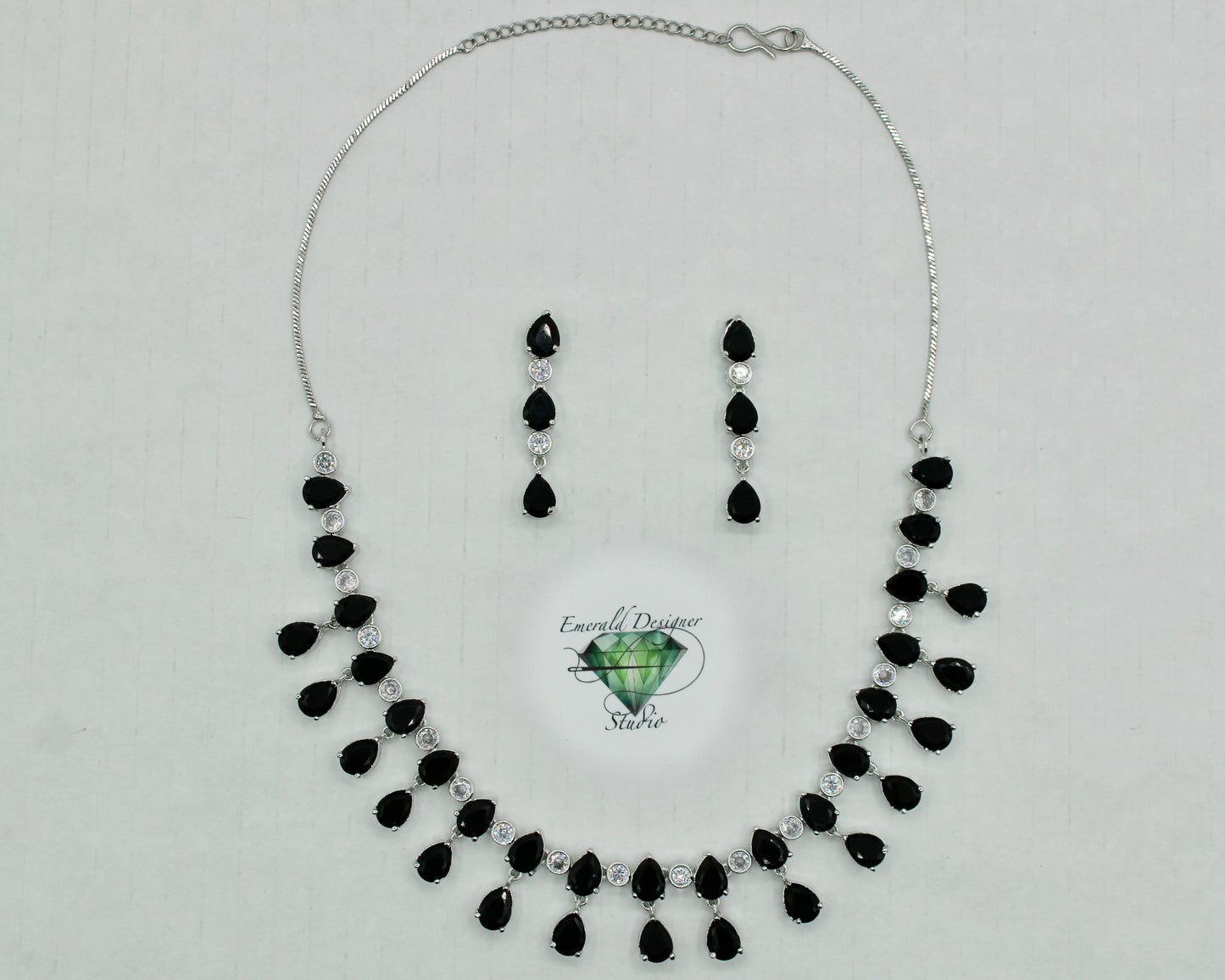Pear-Cut Cubic Zirconia Necklace Set - E861