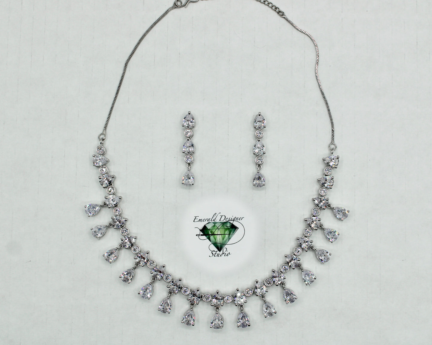 Pear-Cut Cubic Zirconia Necklace Set - E861