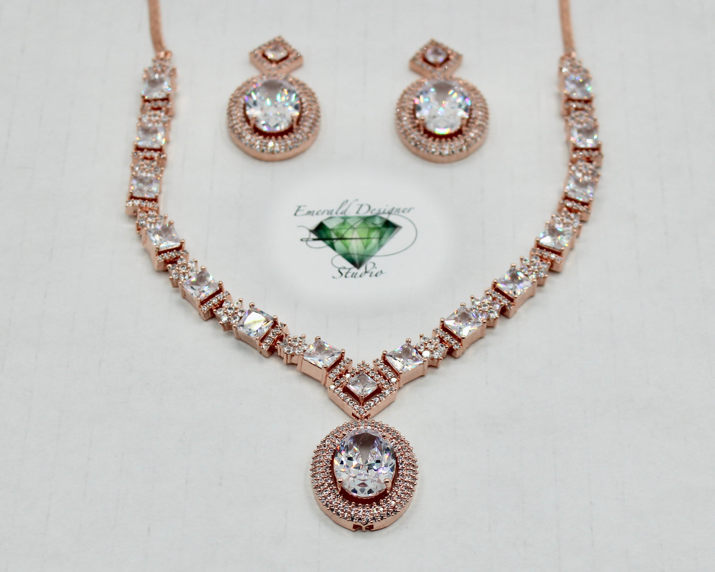 Oval-Cut Cubic Zirconia Necklace Set - E830