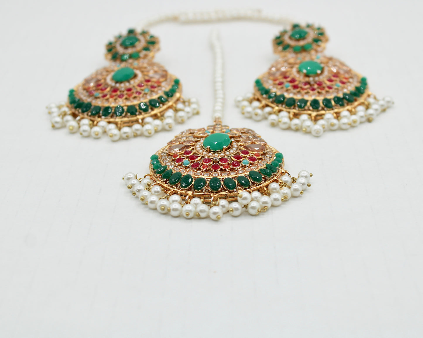 Faux Pearl and Gem Teeka Set - E103