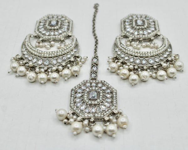 Cubic Zirconia and Faux Pearl Teeka Set - E1333