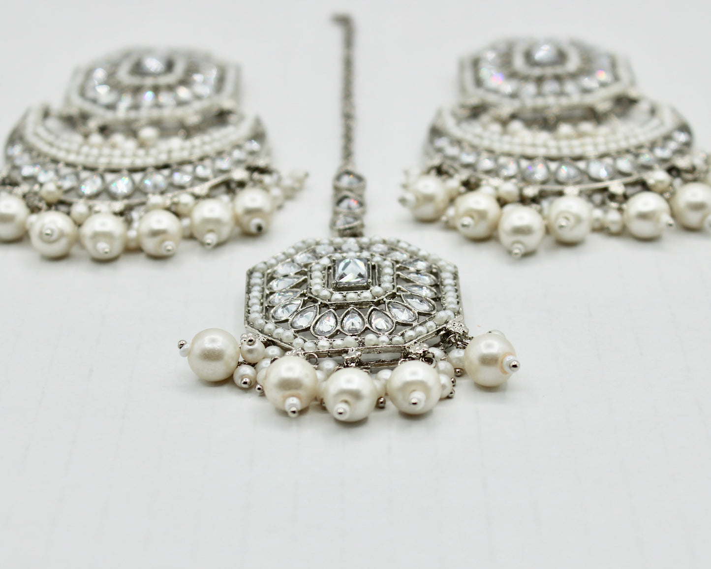 Cubic Zirconia and Faux Pearl Teeka Set - E1333
