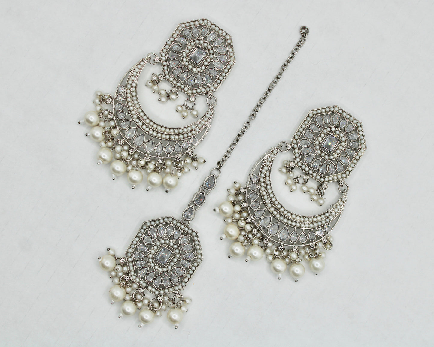 Cubic Zirconia and Faux Pearl Teeka Set - E1333