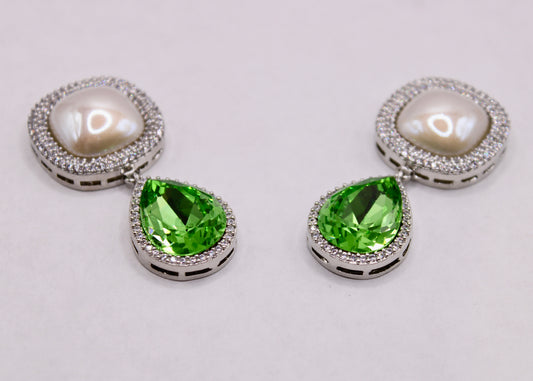 Pear-Cut Cubic Zirconia and Faux Pearl Earrings - E7082