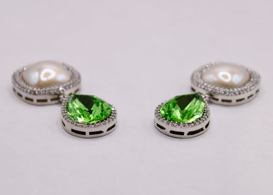 Pear-Cut Cubic Zirconia and Faux Pearl Earrings - E7082