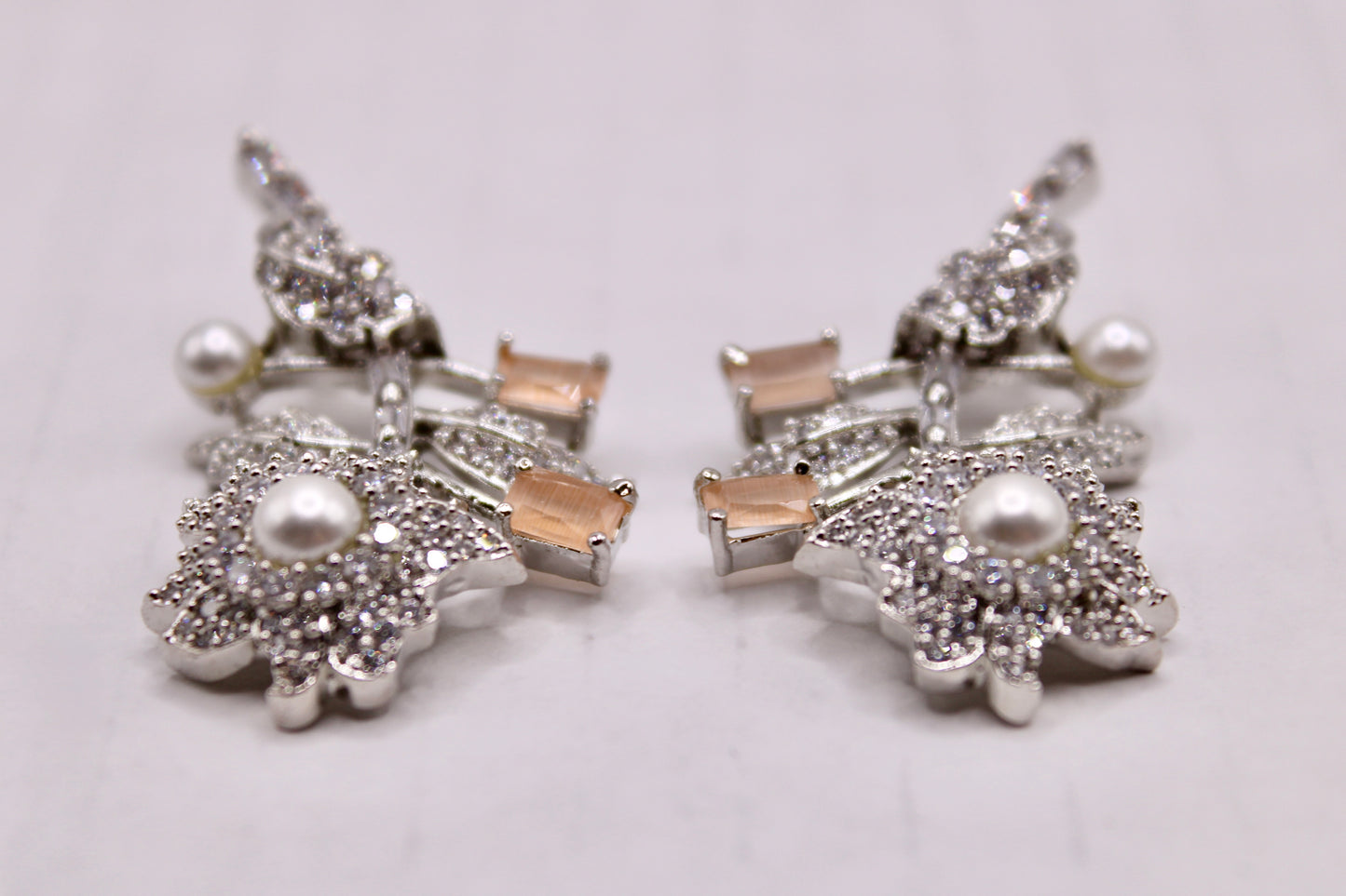 Cubic Zirconia and Mona Lisa Earrings - E7077