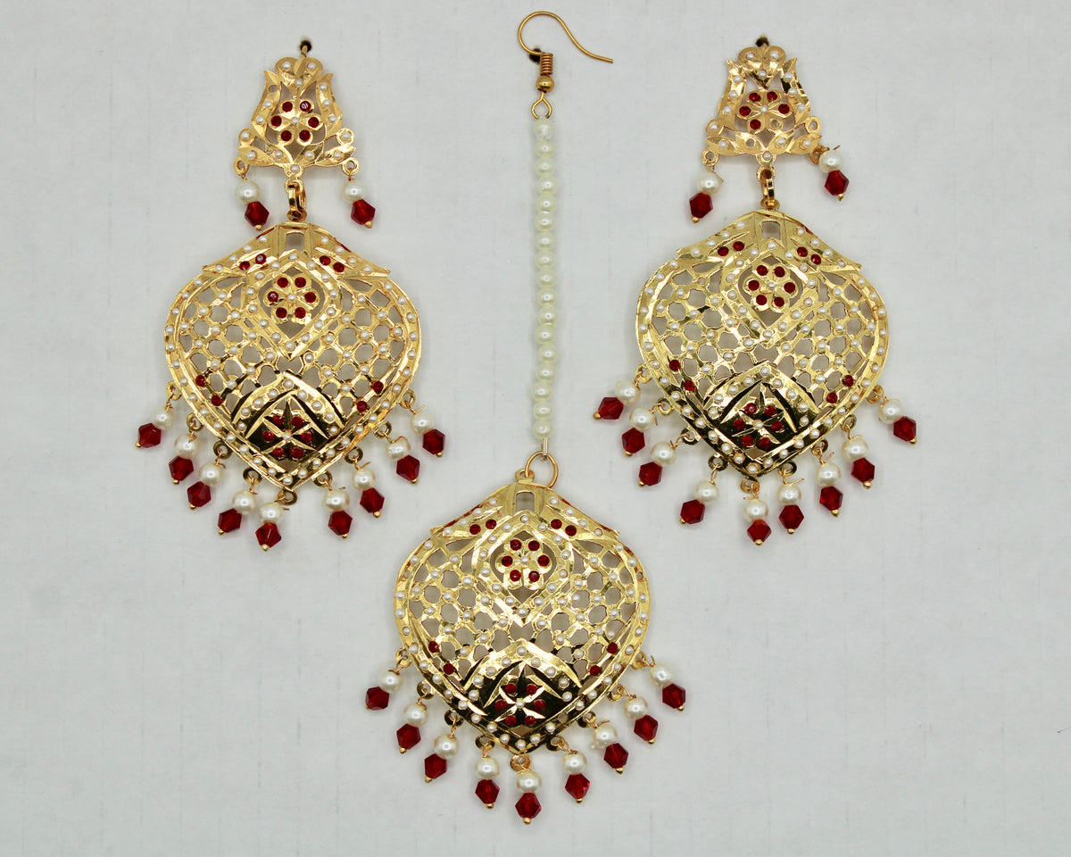 Faux Pearl Punjabi Teeka Set - E834