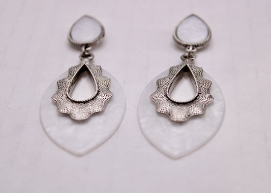 Minimalistic Faux Opal Earrings - E7072