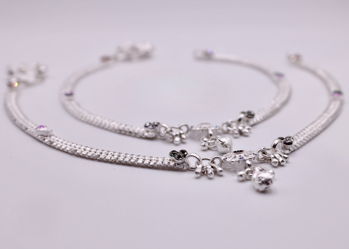 Minimalist Heart Appliqué Anklet - E7065