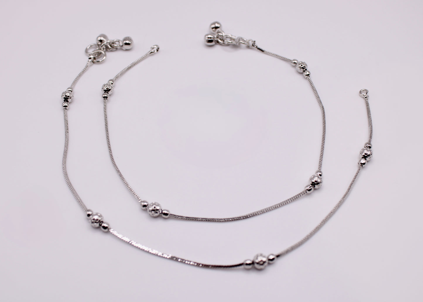 Minimalist Anklet with Appliqués - E7054