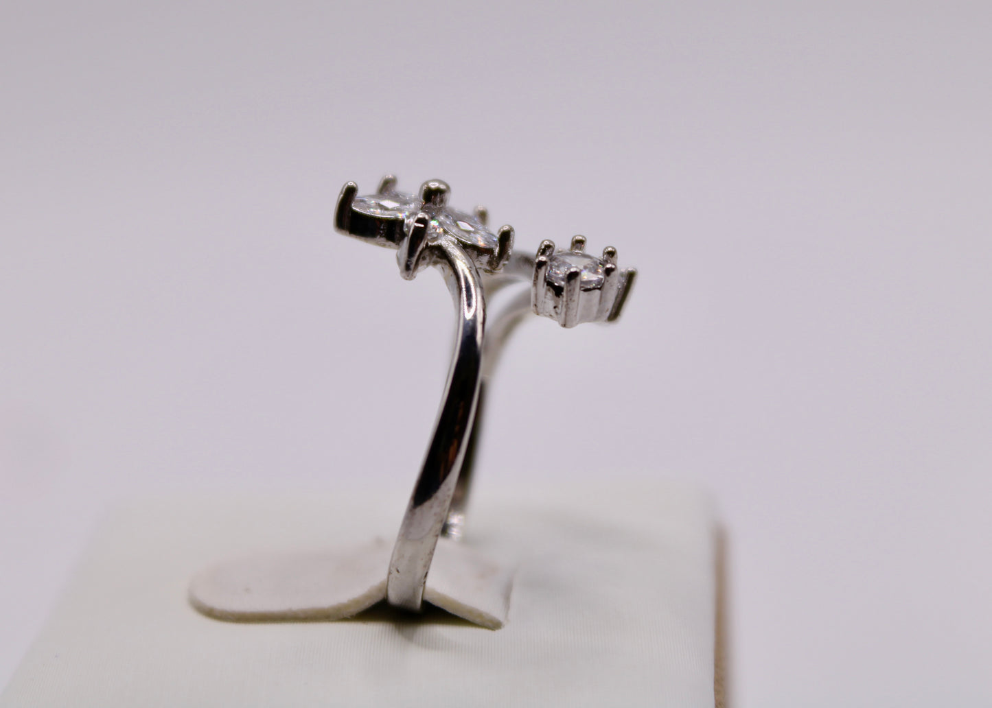 Floral Cubic Zirconia Crossover Ring - E7040