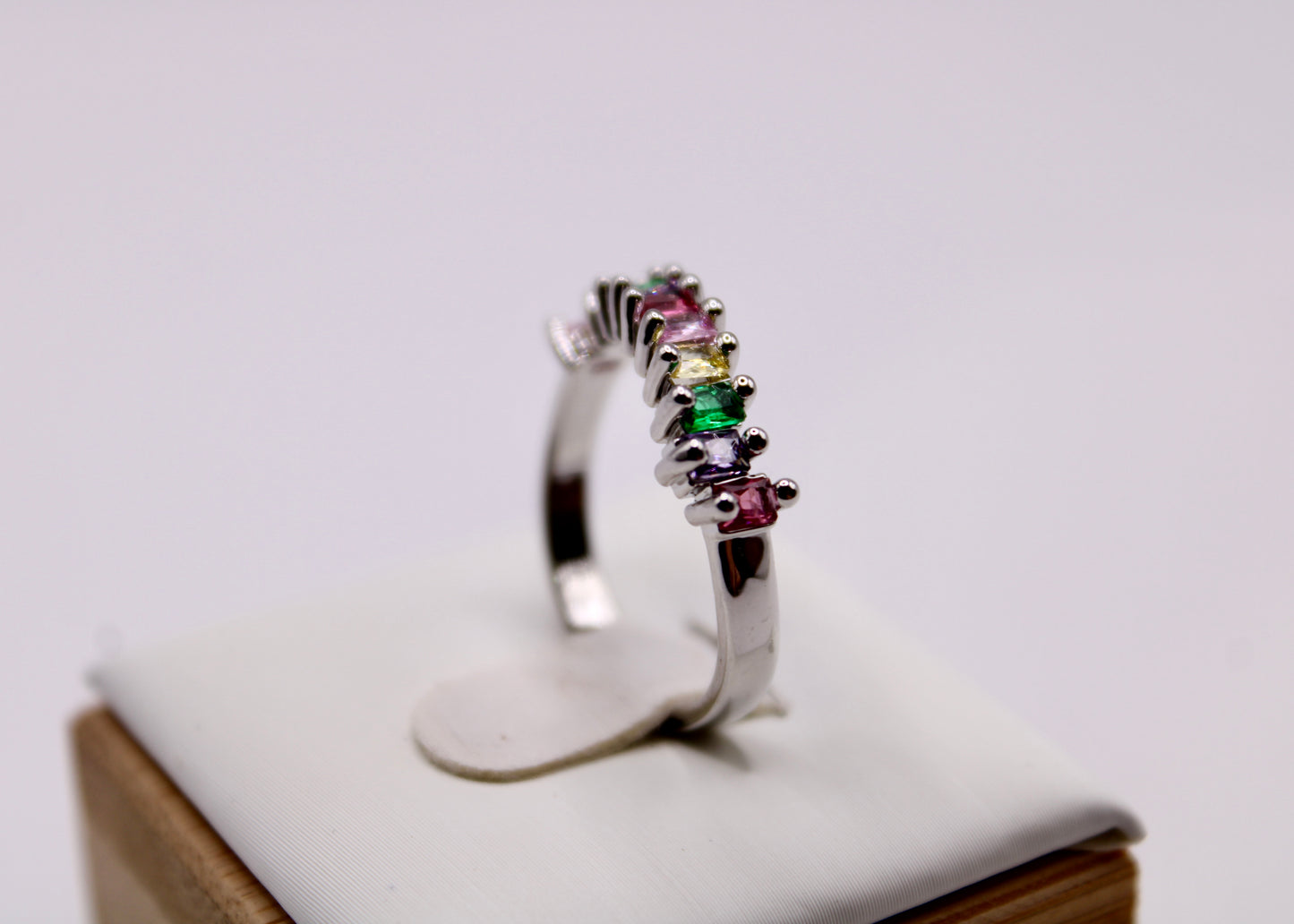 Cubic Zirconia Curved Band Ring - E7037