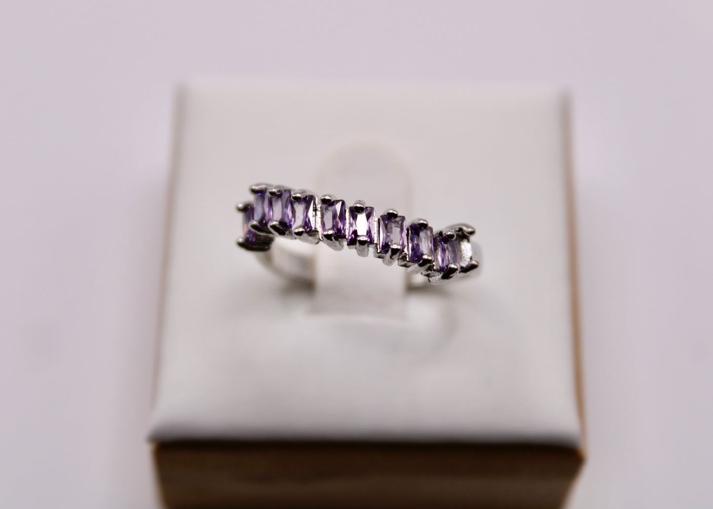 Cubic Zirconia Curved Band Ring - E7037
