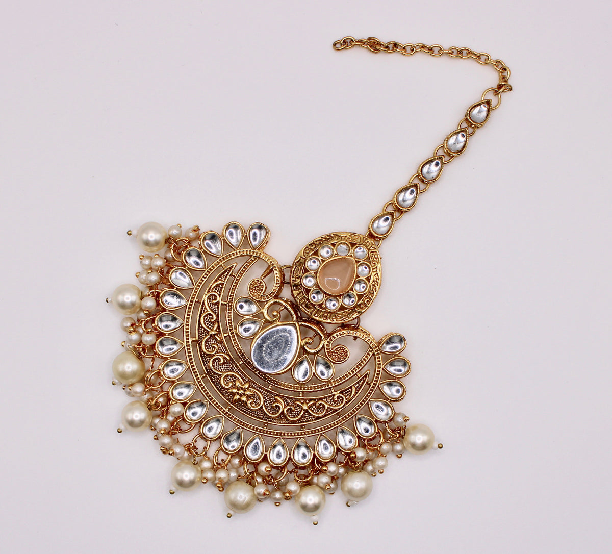 Faux Kundan and Pearl Teeka - E953