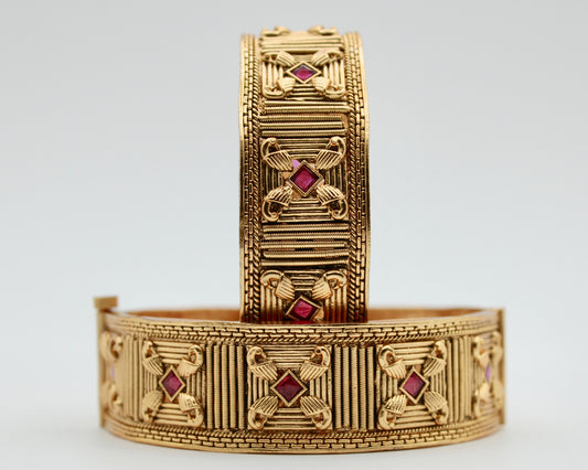 Square Rajwari Kada - E618