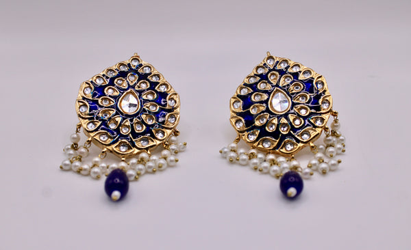 Hand-Made Thappa Kundan Earrings - E229