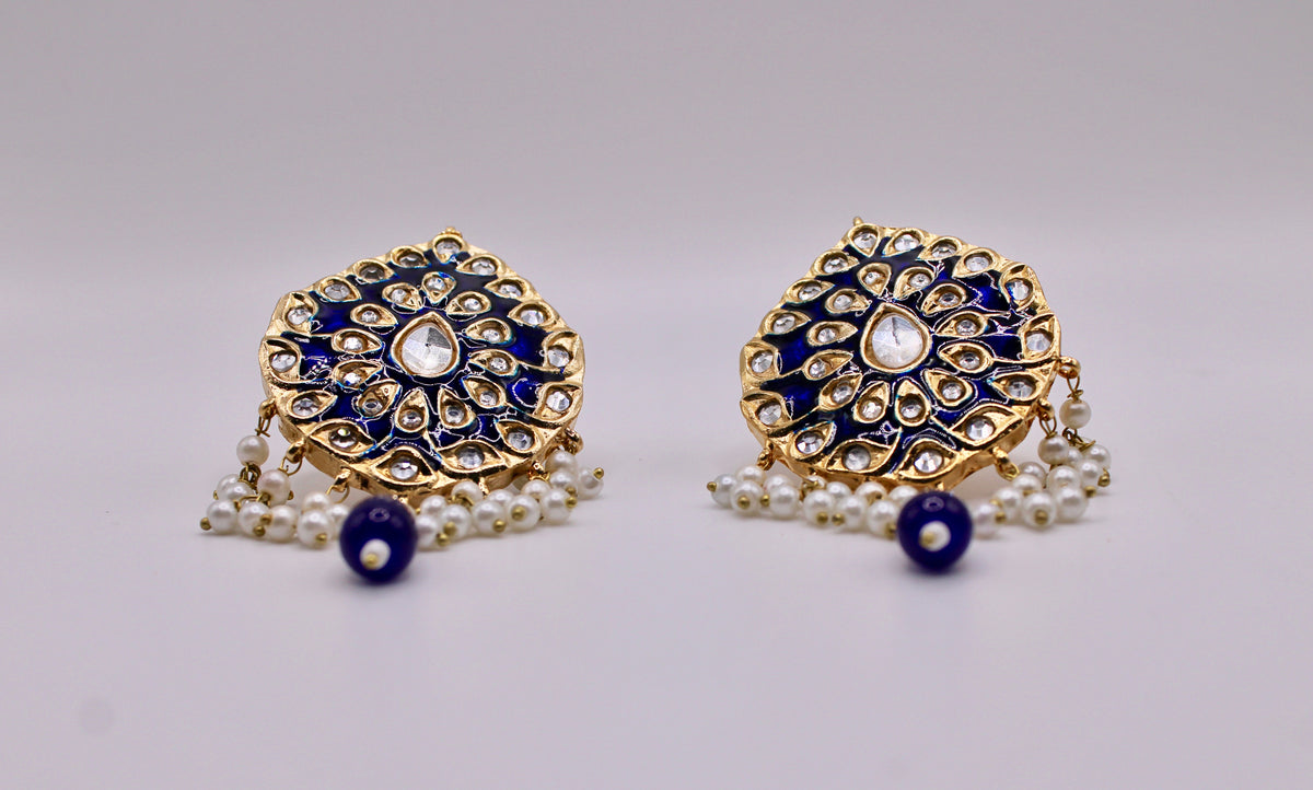 Hand-Made Thappa Kundan Earrings - E229