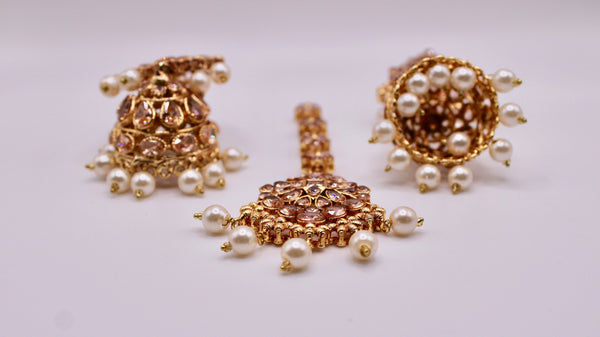 Cubic Zirconia and Faux Pearl Teeka Set - E106