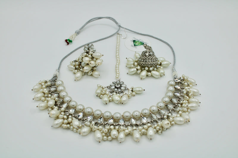 Sheesha Kundan And Faux Pearl Necklace Set - E101