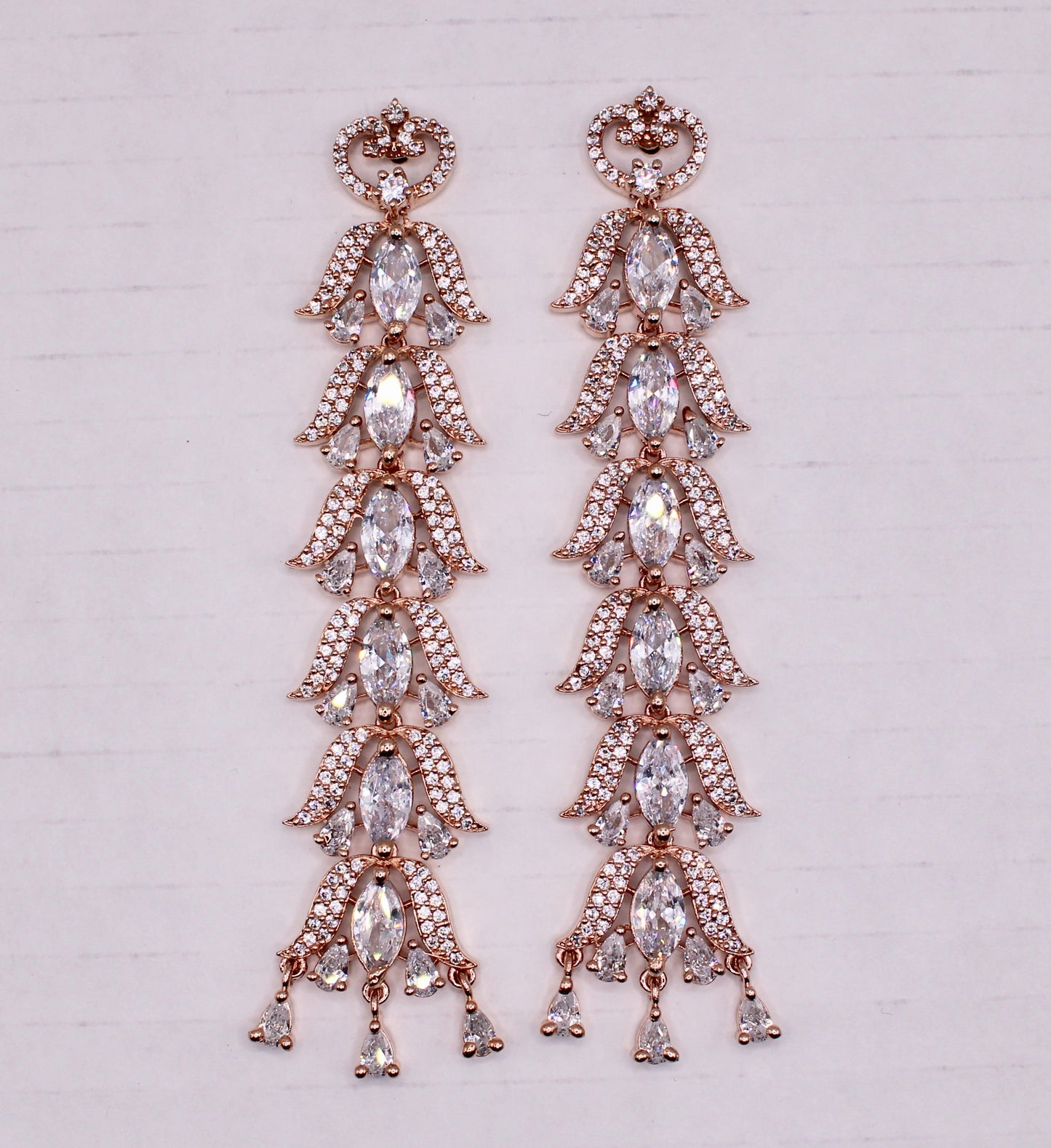 Elipse Halo Drop Earrings - E0110