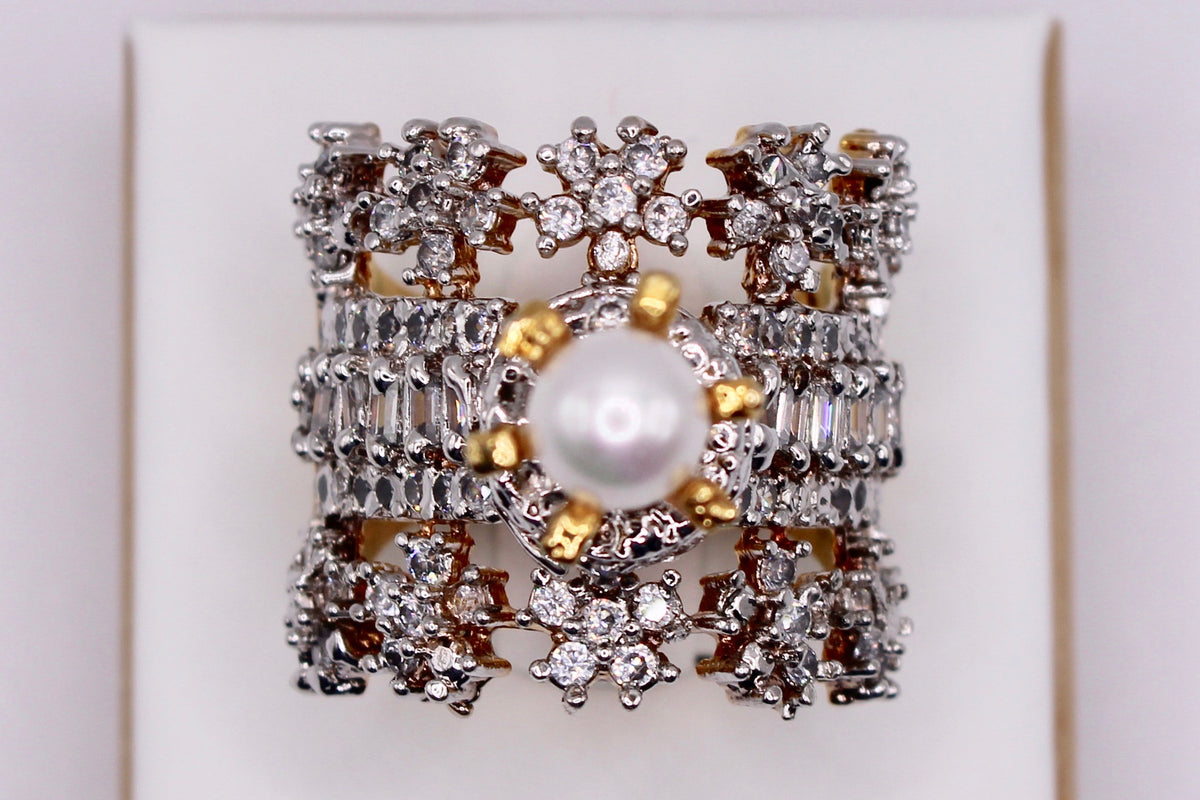 Cubic Zirconia and Faux Pearl Cocktail Ring - E1142