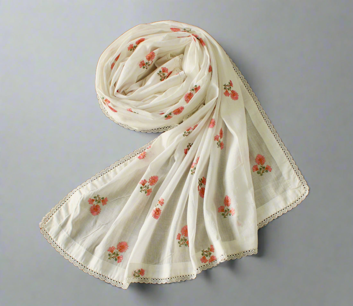 Embroidered Swiss Lawn Shawl With Lace - E1400