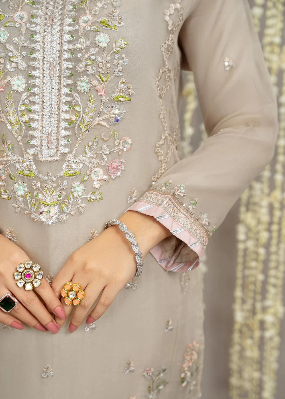 Noorani - E78695